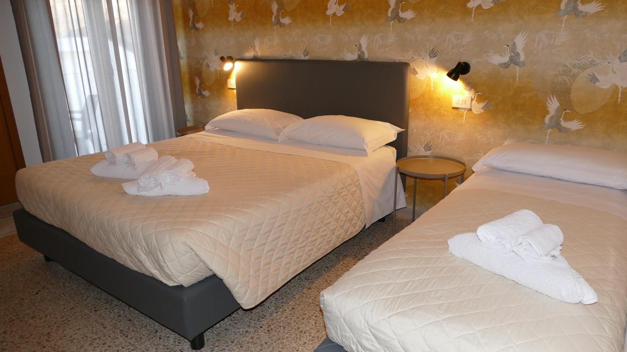 Hotel Spring Rimini Exteriör bild